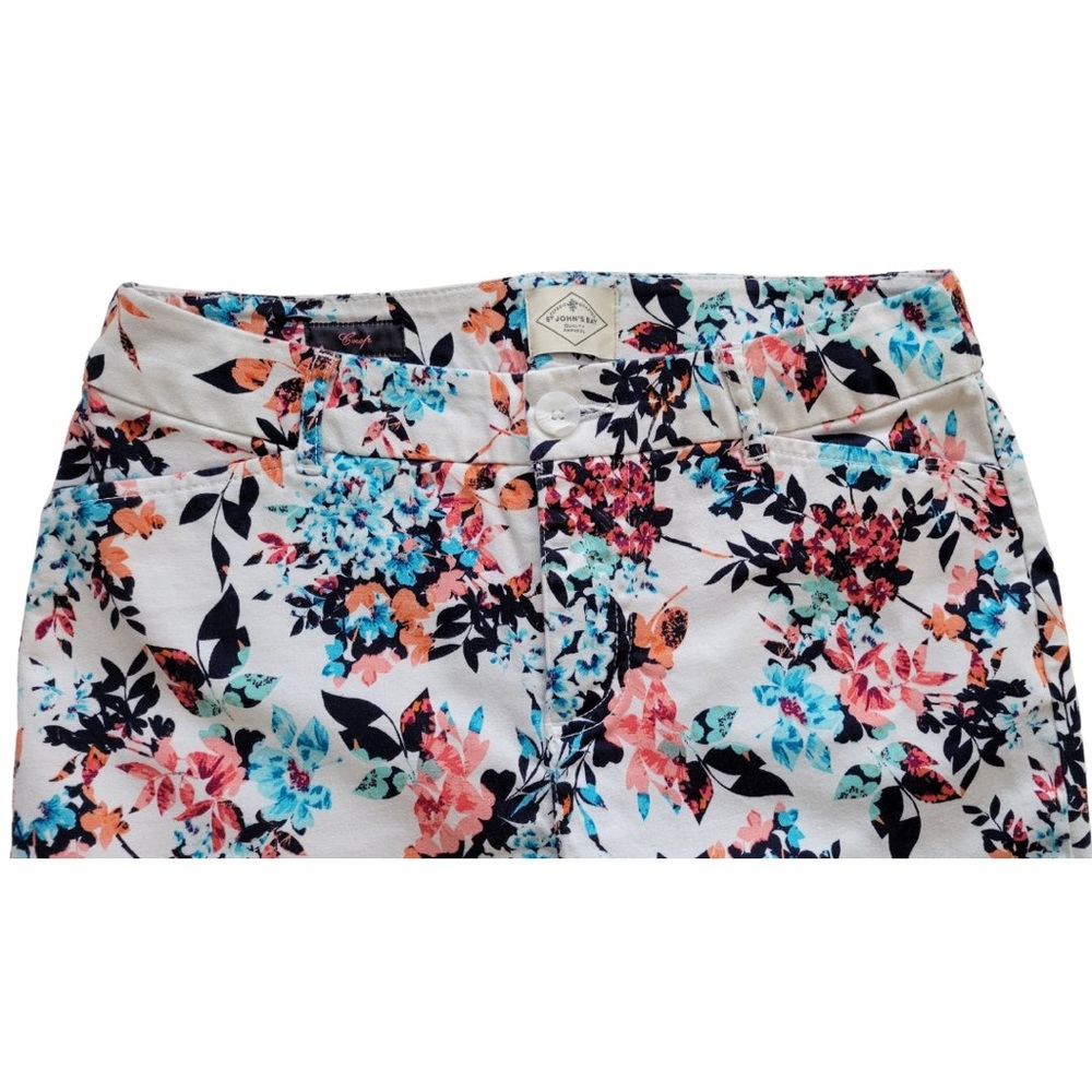 St. John's Bay Crop White Multicolour Floral Capris Pants With Pockets Size 6 - Picture 5 of 12